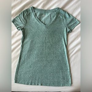Size small Mossimo green space dye short sleeve shirt